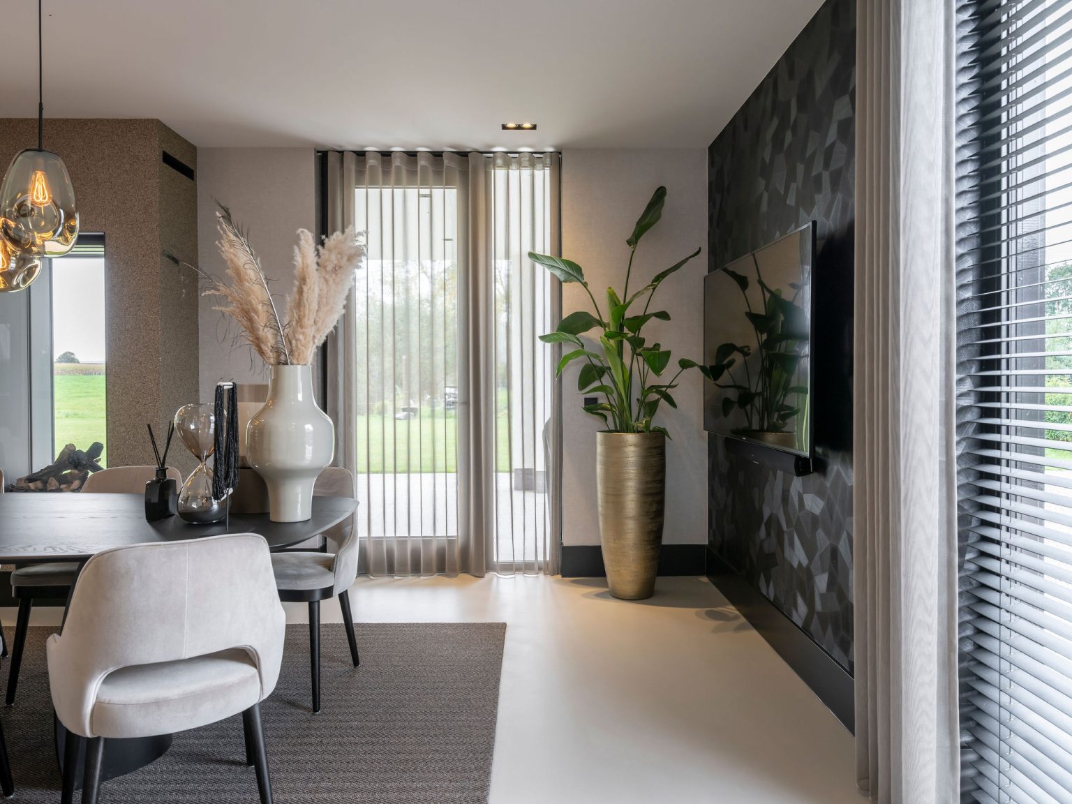 lavasteen gietvloer lavavloer beton cire